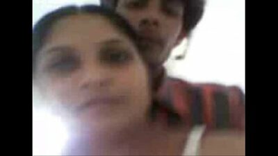 Desi hindi xxx aunty and nephew sex affair video clip