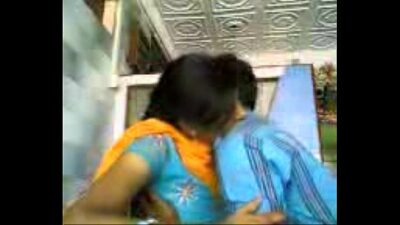 Telugu lovers kissing xnxx on cam xxxvideo