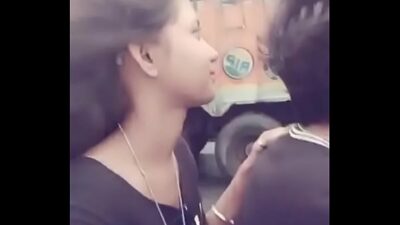 Desi kiss and boobs press on road