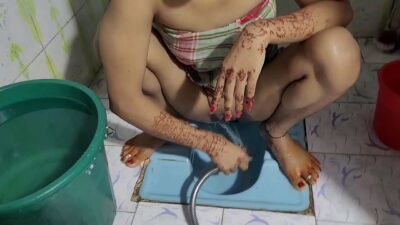 Indian village girl fucking in toilet