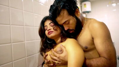 Desi hot nude girl fucked hard in the bathroom